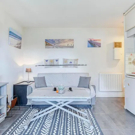 L'oree De Deauville By Interhome *