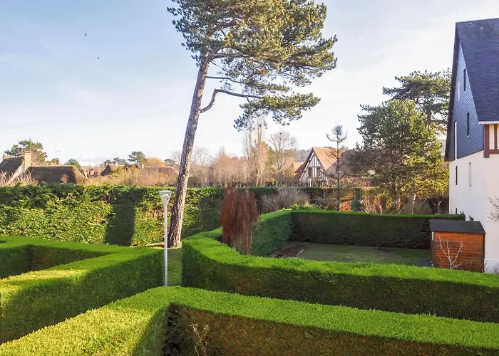 Apartment L'oree De Deauville By Interhome